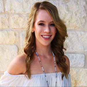 Meet your Posher, Kelsey